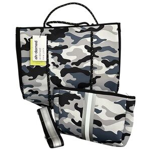 NWT Ahdorned Neoprene Expandable Tote Grey Camo Handles Strap Removable Pouch
